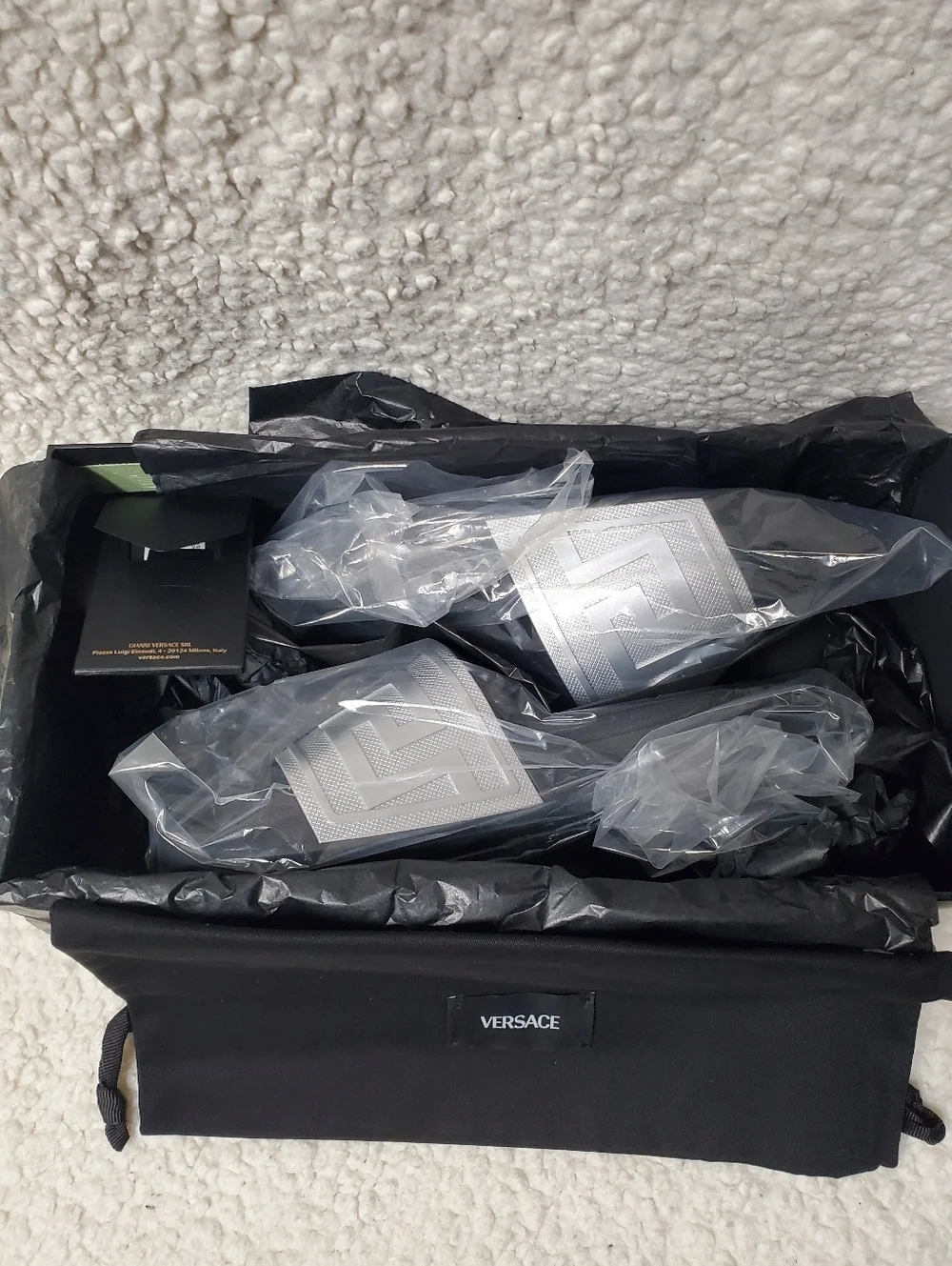 Versace Medusa Rubber Slides - Picture 11 of 12